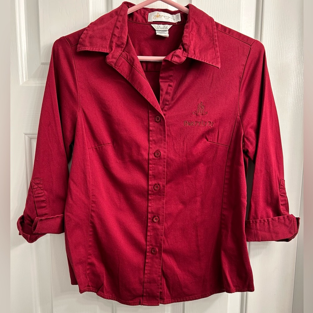 PARTYLITE Button up Blouse w/embroidered logo